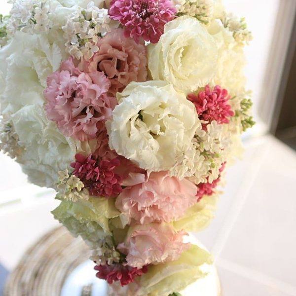 ウェディングブーケ017-キャスケードスタイル